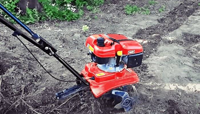Use a Tiller to Level a Yard